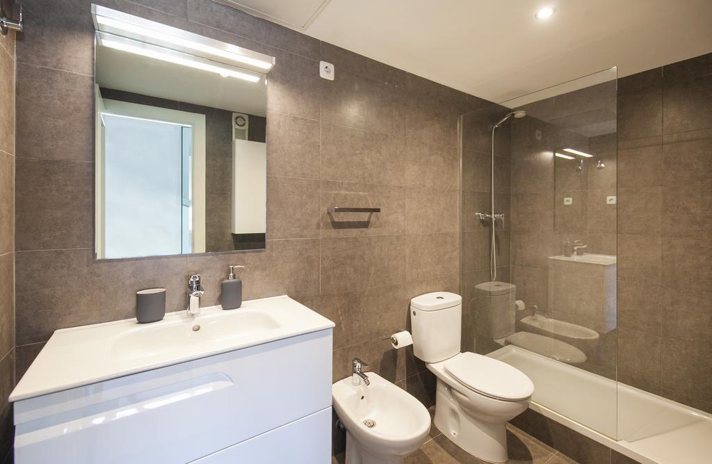 Barcelona Penthouse Private Terrace Sustainable Stay Keyless Access Exterior photo