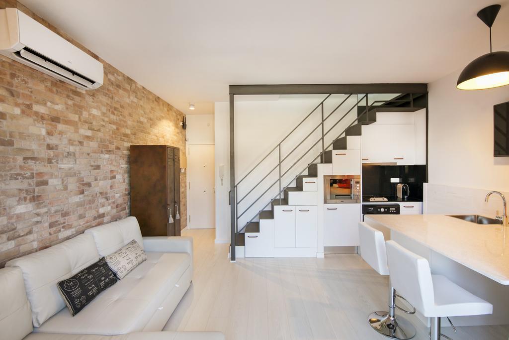 Barcelona Penthouse Private Terrace Sustainable Stay Keyless Access Exterior photo
